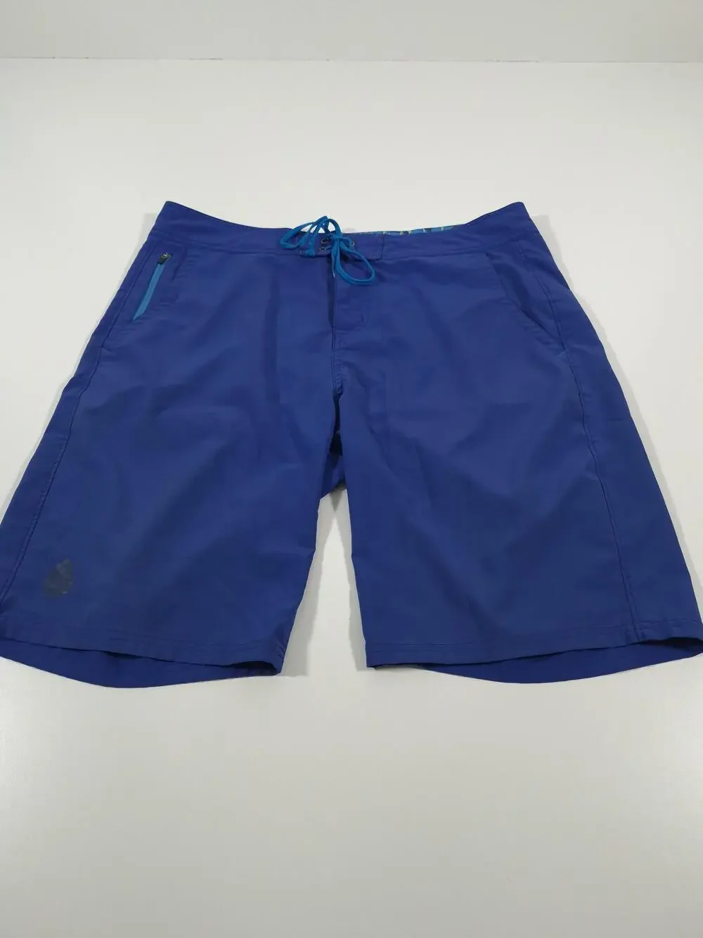 Stio Skyline Royal Board Shorts Mens 36 Blue Solid Stretch Swim Trunks Pockets